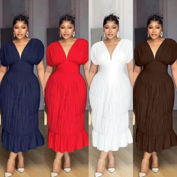 Robe élégante plissée femme