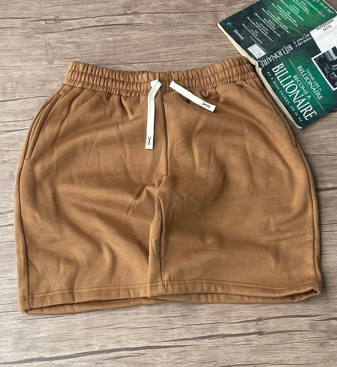 Heavy plain cotton shorts. UNISEX