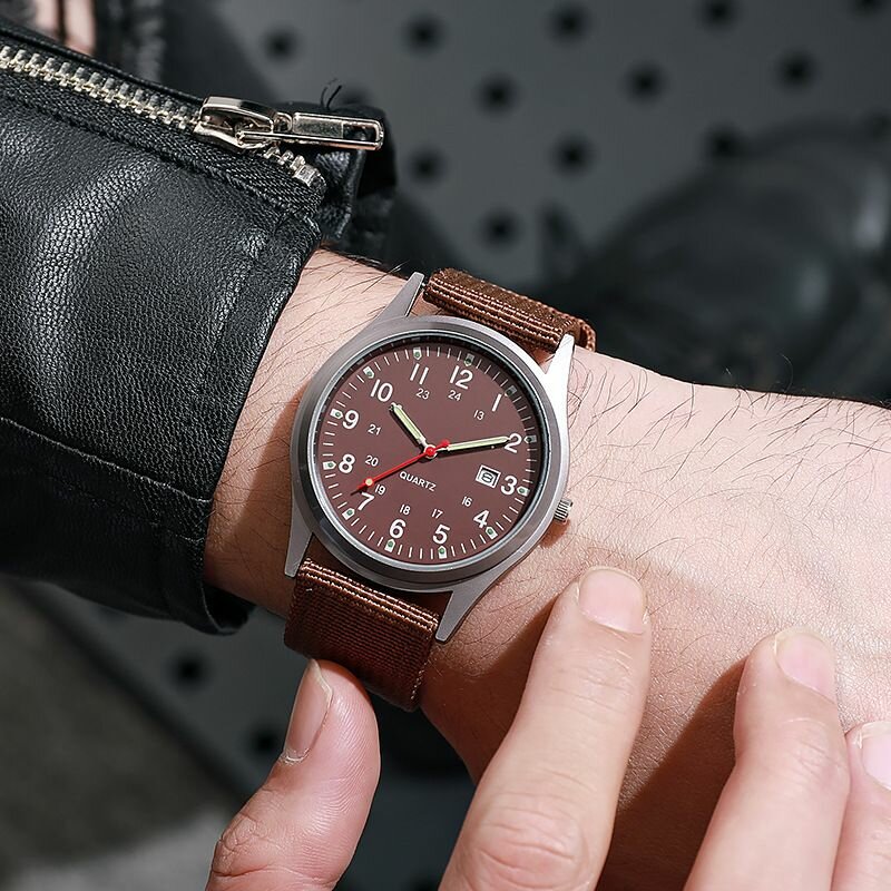 Montre à quartz élégante