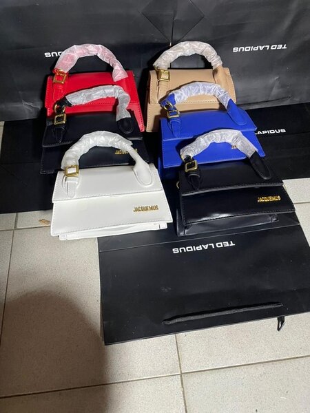 Sacs à main élégants Jacquemus