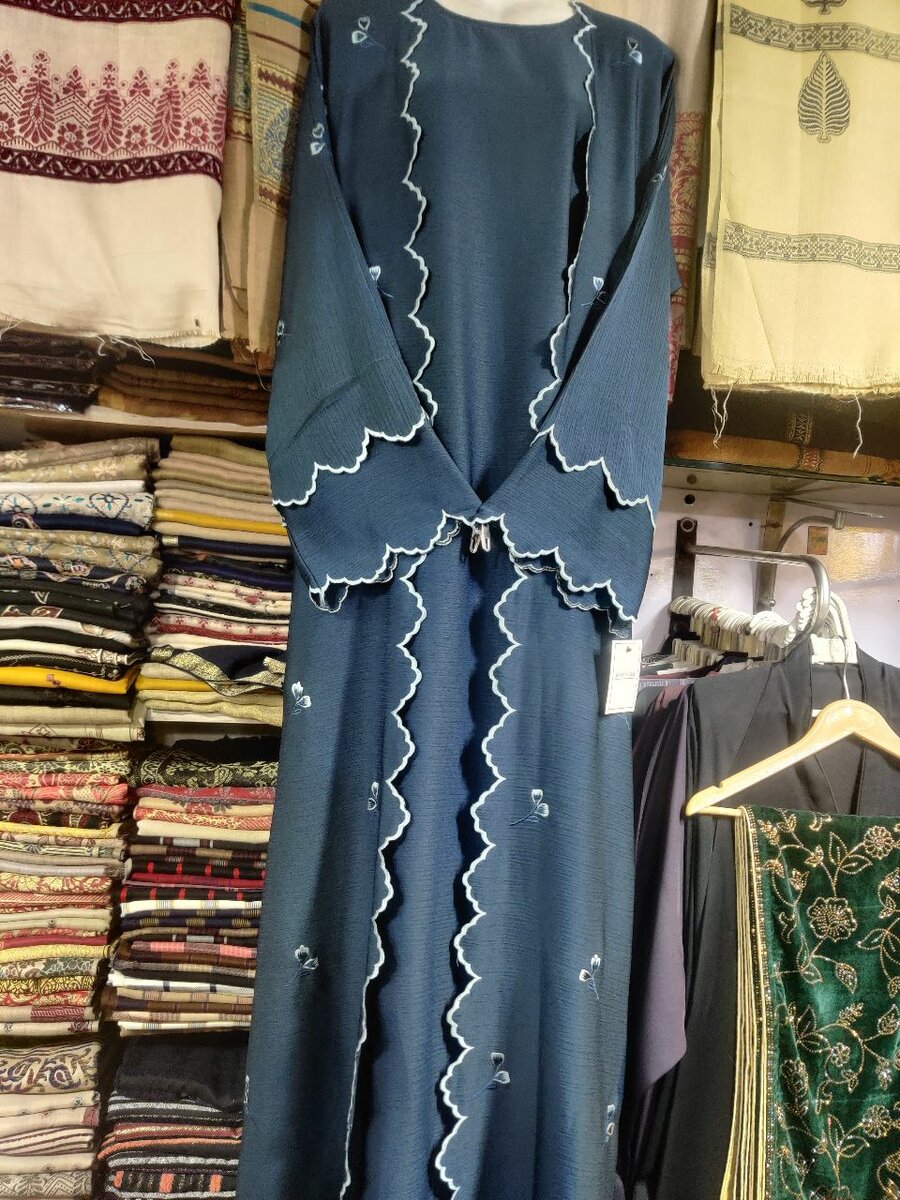 Zoom Abaya