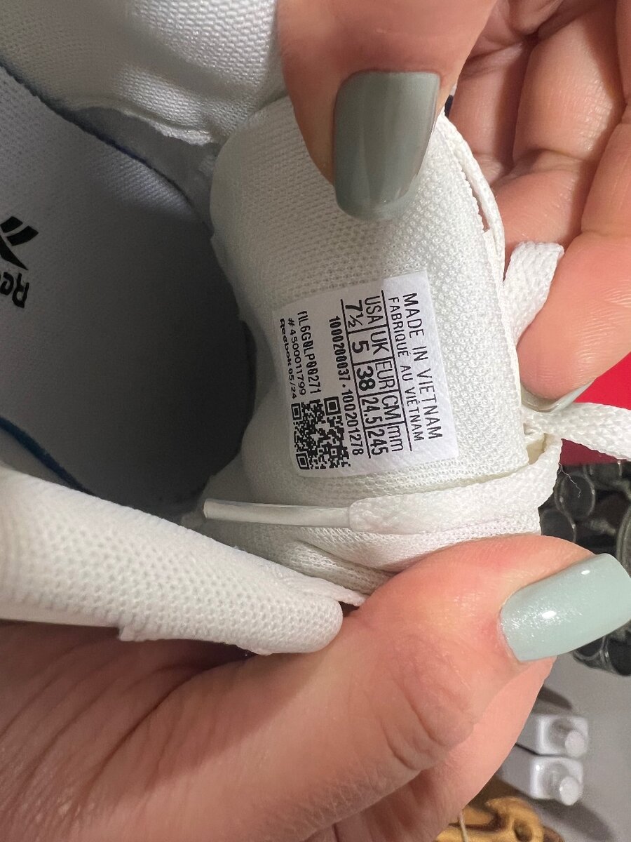 Кроссовки Reebok оригинал 38 размер