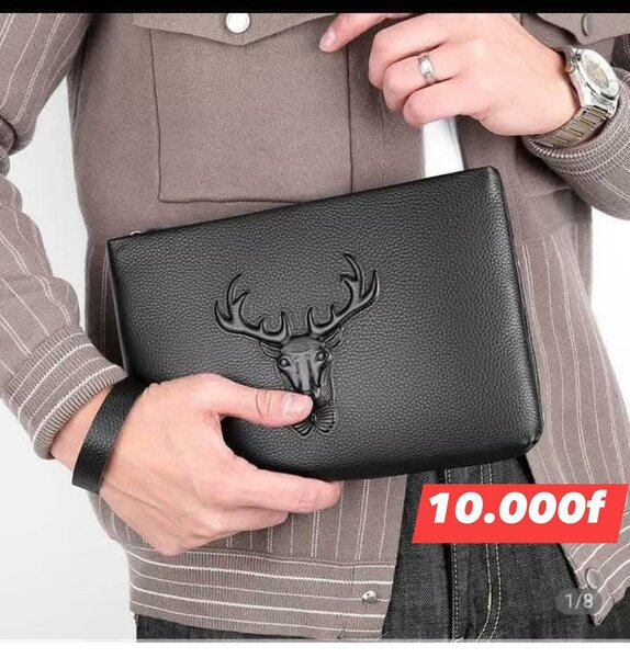 Pochette en cuir élégante