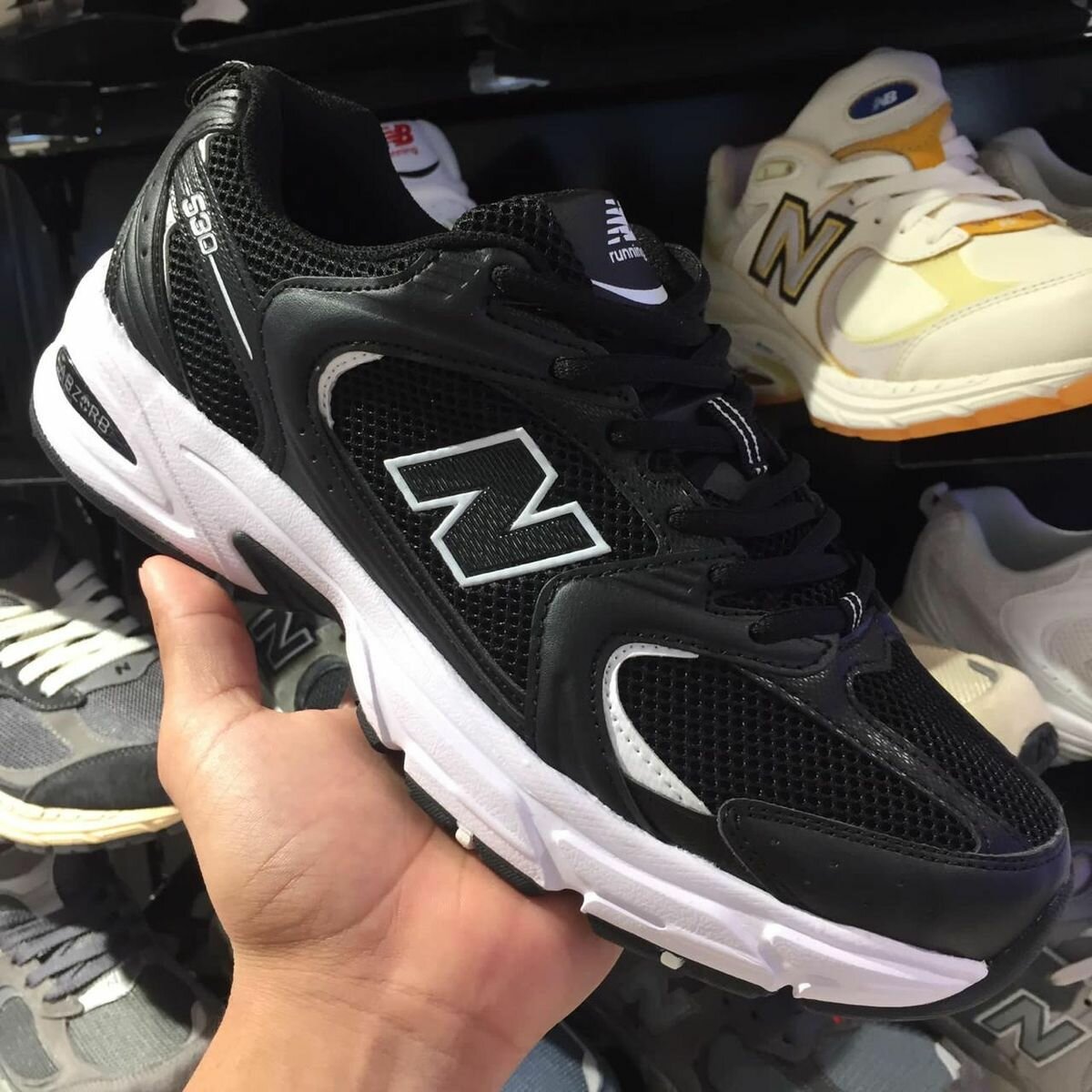 Chaussures de sport noires