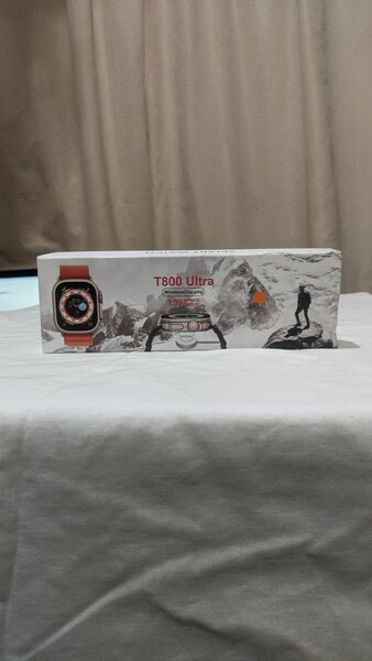 REDUCED TO CLEAR!! T800 Smart Watch   Features: Calls, BT Mu