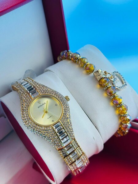 MONTRE FEMME BRACELET
