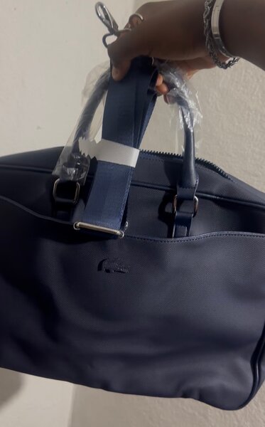 Sac de voyage élégant homme