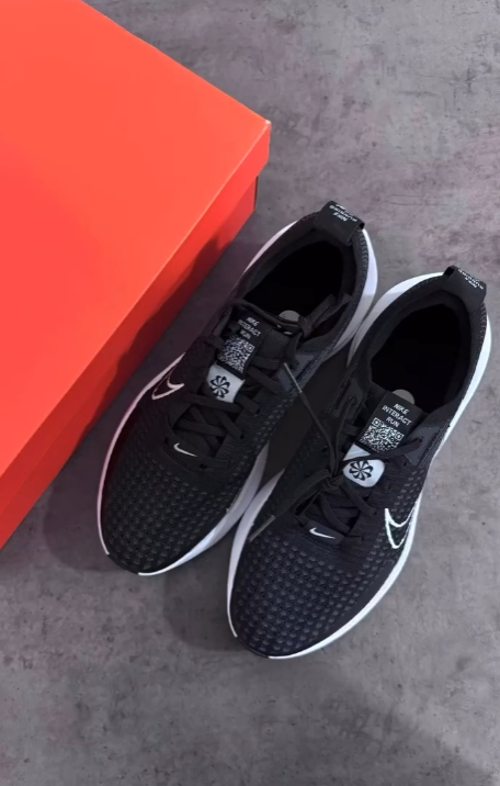 Мужские Кроссовки Nike Interact Run