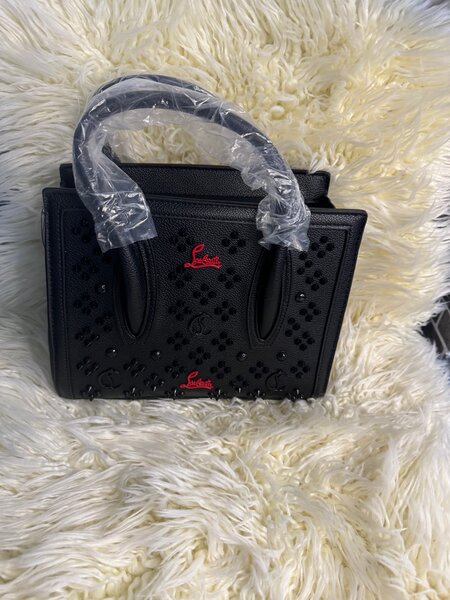 Sac élégant noir en cuir