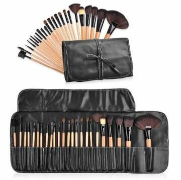 Makeup brush kit