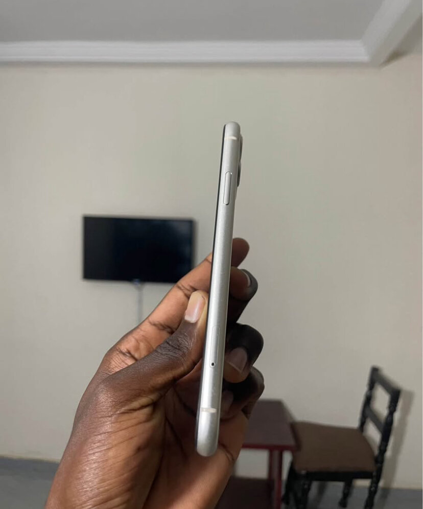 iPhone 11 Blanc 64 Go
