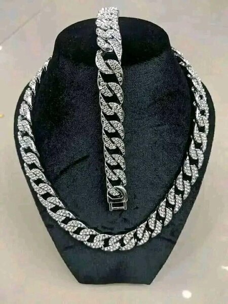 Collier + bracelet cubain