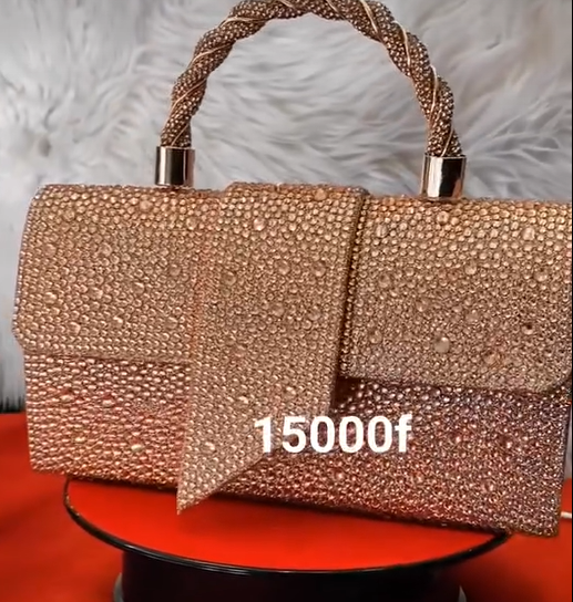 Petit sac avec strass CHRISBELLA