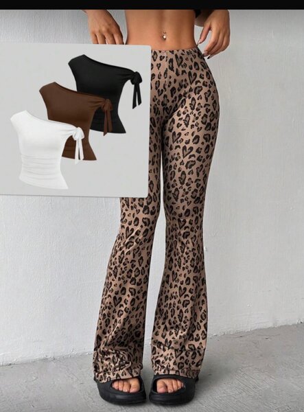 Pantalon évasé imprimé léopard