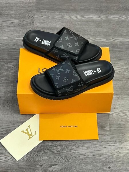 Sandales Louis Vuitton