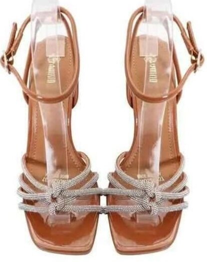 belles chaussures pour femmes