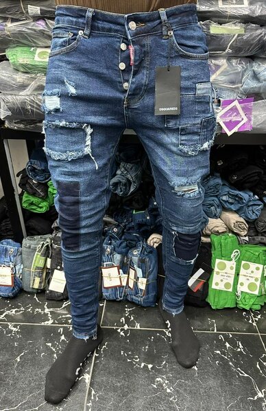 Jeans déchirés pour hommes