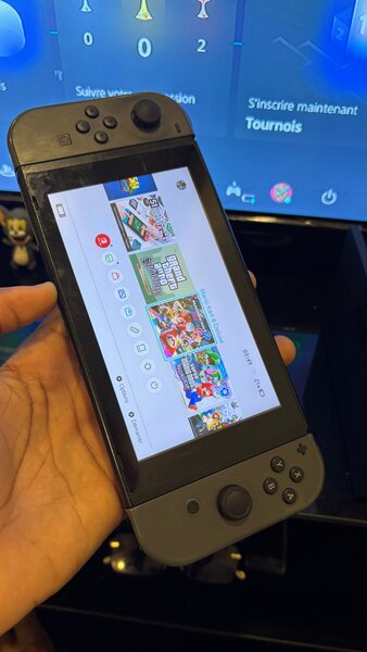 Nintendo Switch Console