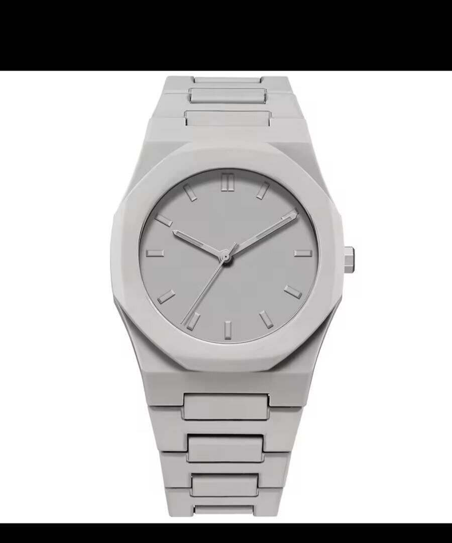 Montre bleu minimaliste