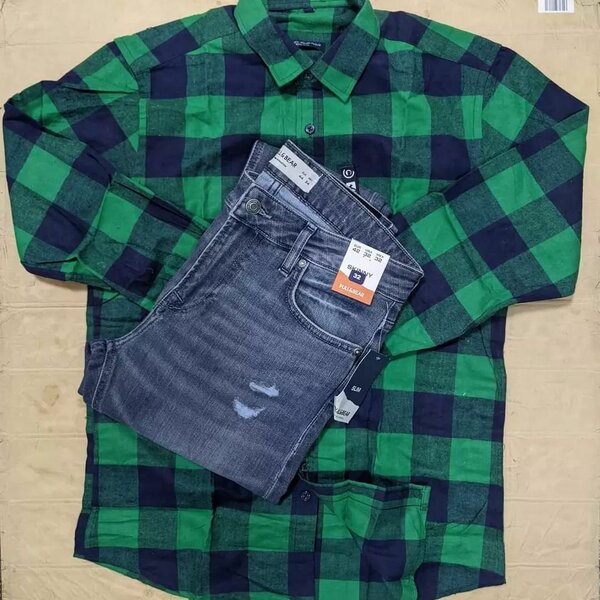 Men's set: plaid shirt and jeans