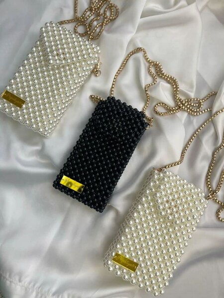 Étui téléphone perles chic