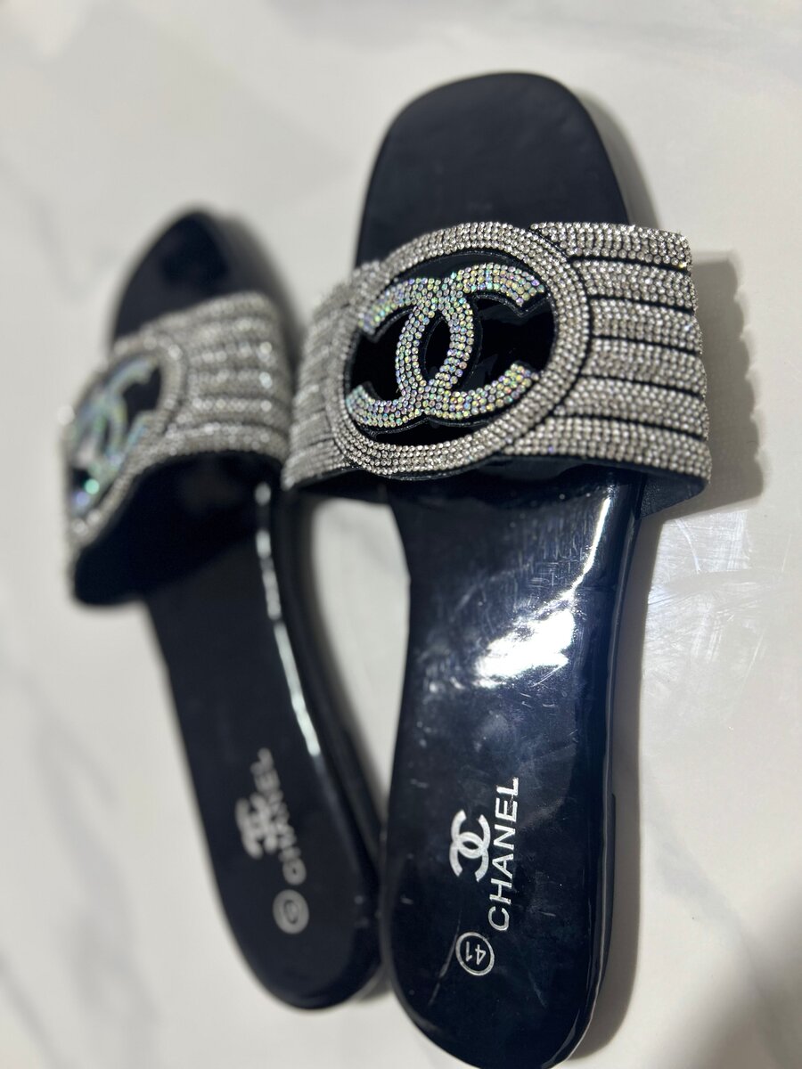 Sandales de luxe brillantes