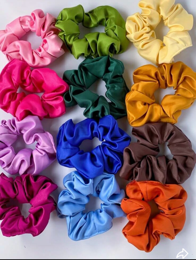 Chouchous Colorés en Satin