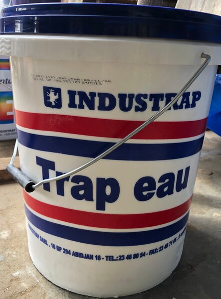 Peinture Trap eau 30kg~promo