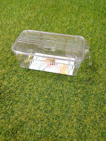 Refrigerator storage bowl