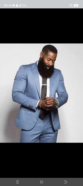 Costume élégant pour homme