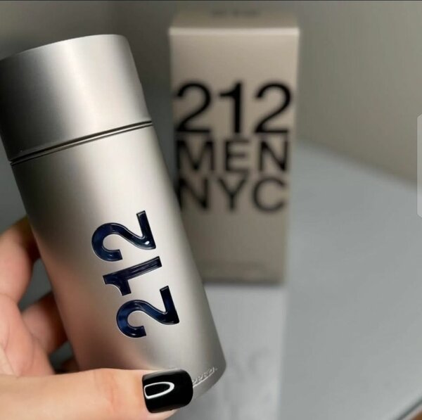 212 NYC Men by Carolina Herrera
