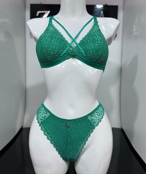 MAVEN LACEY BRALET SET