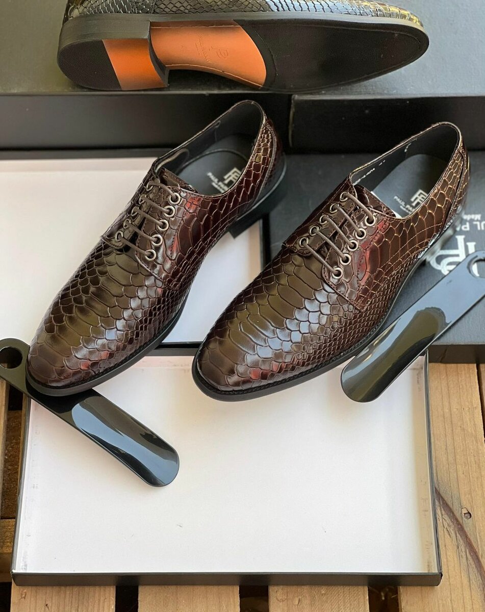 Solid Branded Executive Shoes