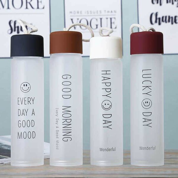 Gourde en verre avec corde