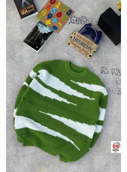 Pull tricoté coloré confortable