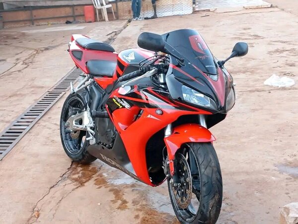 Moto sportive Honda CBR600