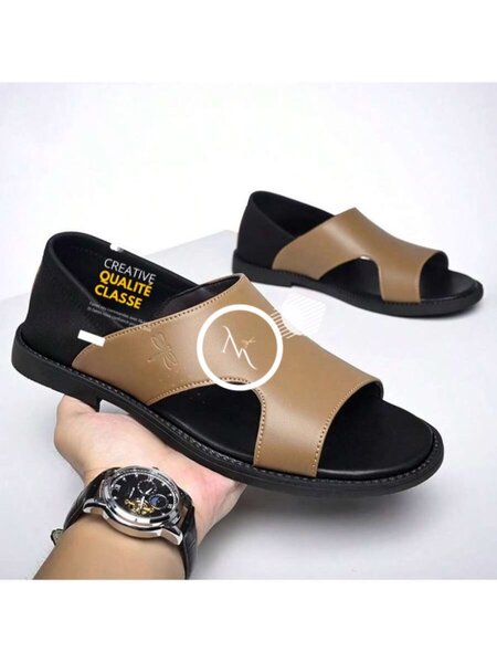 Sandales en cuire fermées