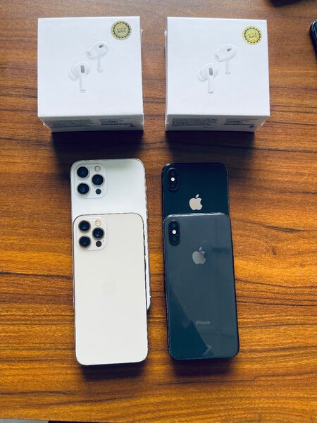 iPhone X and iPhone 12pro max