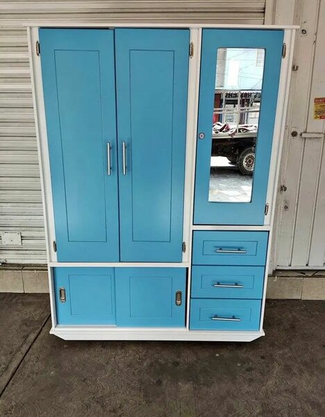 Armoire Bleue avec Miroir