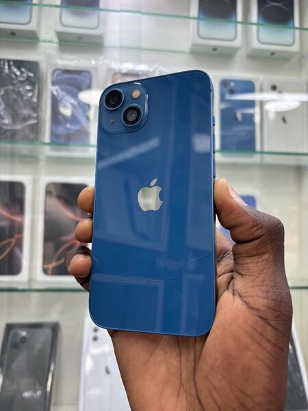 iPhone 13 simple 128Go