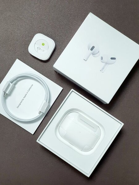 Apple AirPods Pro 2