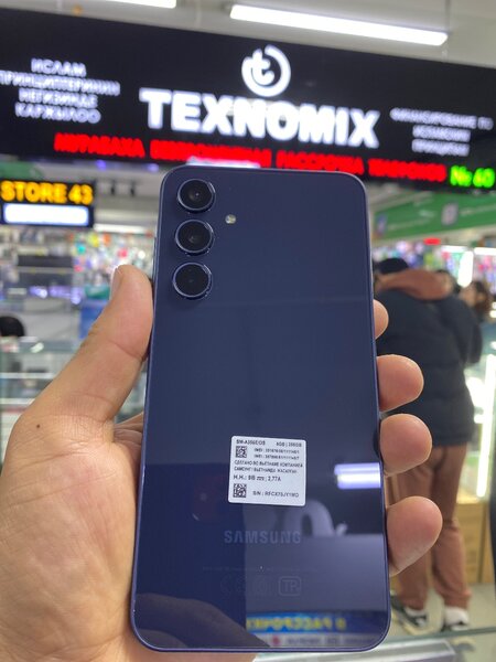 Самсунг А 35