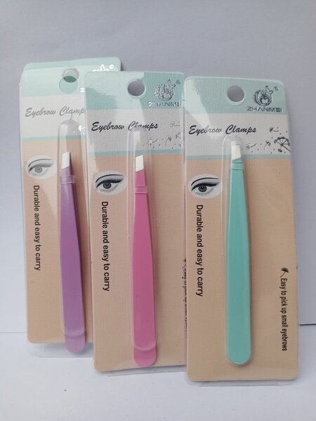 Pince à Sourcils ZHI AN NI