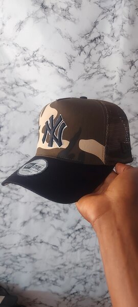 Casquette camouflage NY