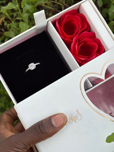 Bague + coffret rose éternel