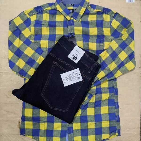 Men's set: plaid shirt and jeans