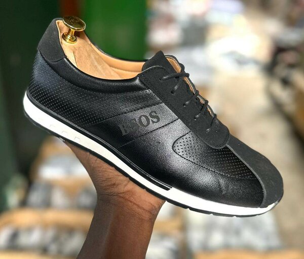 Chaussures en cuir élégantes