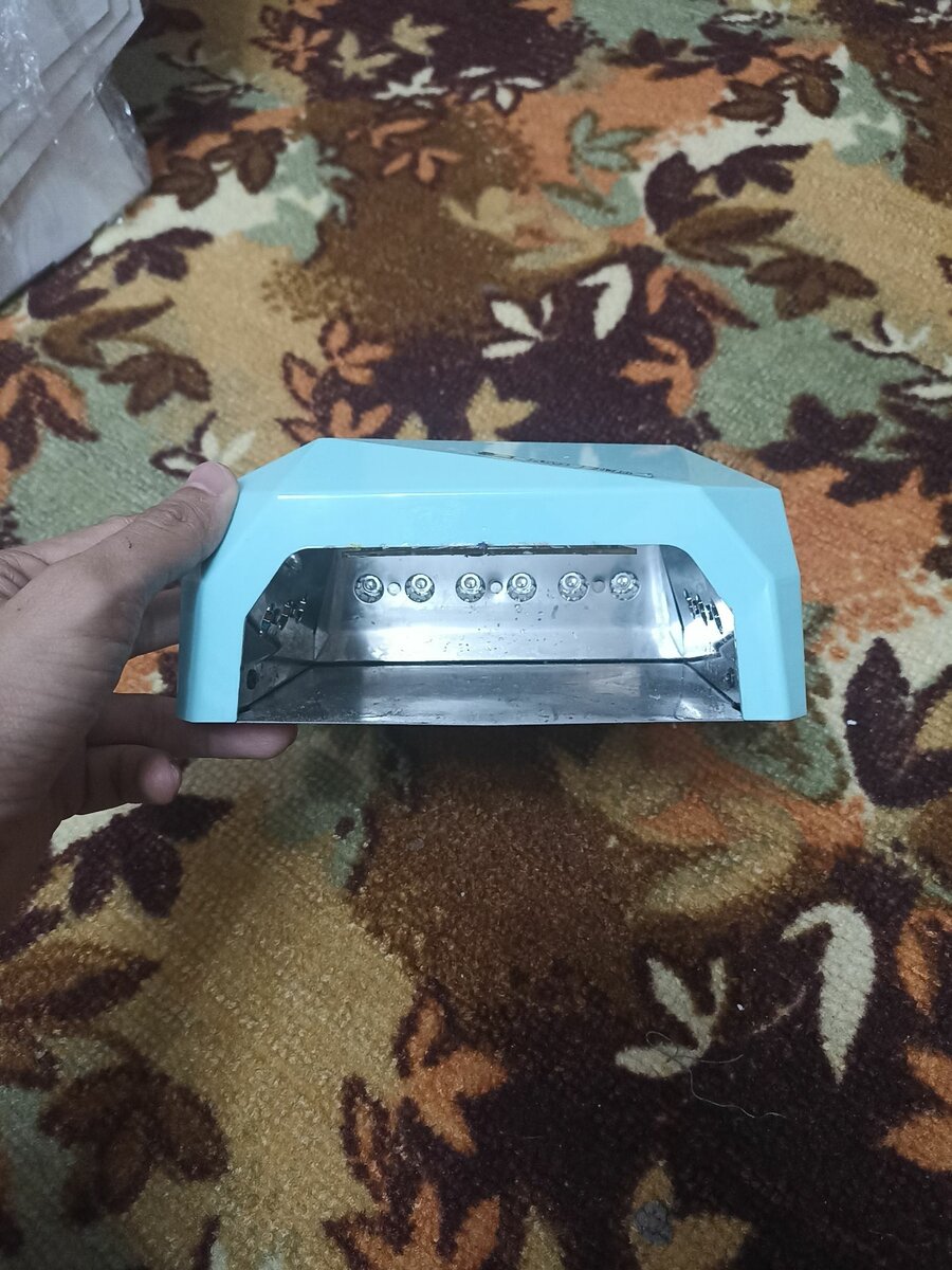 Лампа для маникюра