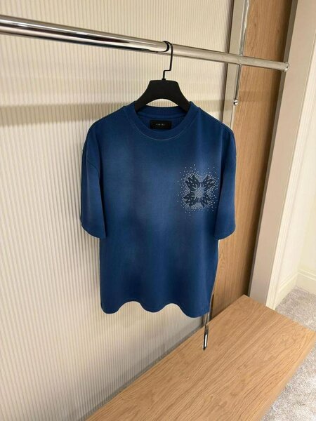 T-shirt élégant avec motif