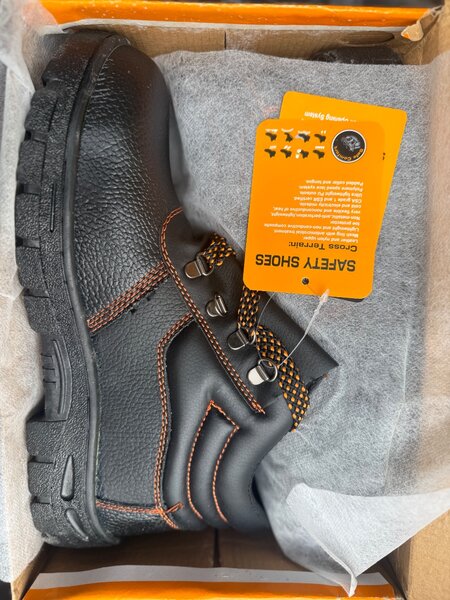 CHAUSSURES DE SÉCURITÉ